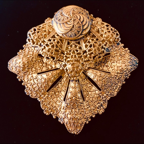 Jewelry - 5/$25 Antique Art Nouveau Filagree Clip Pin Brooch